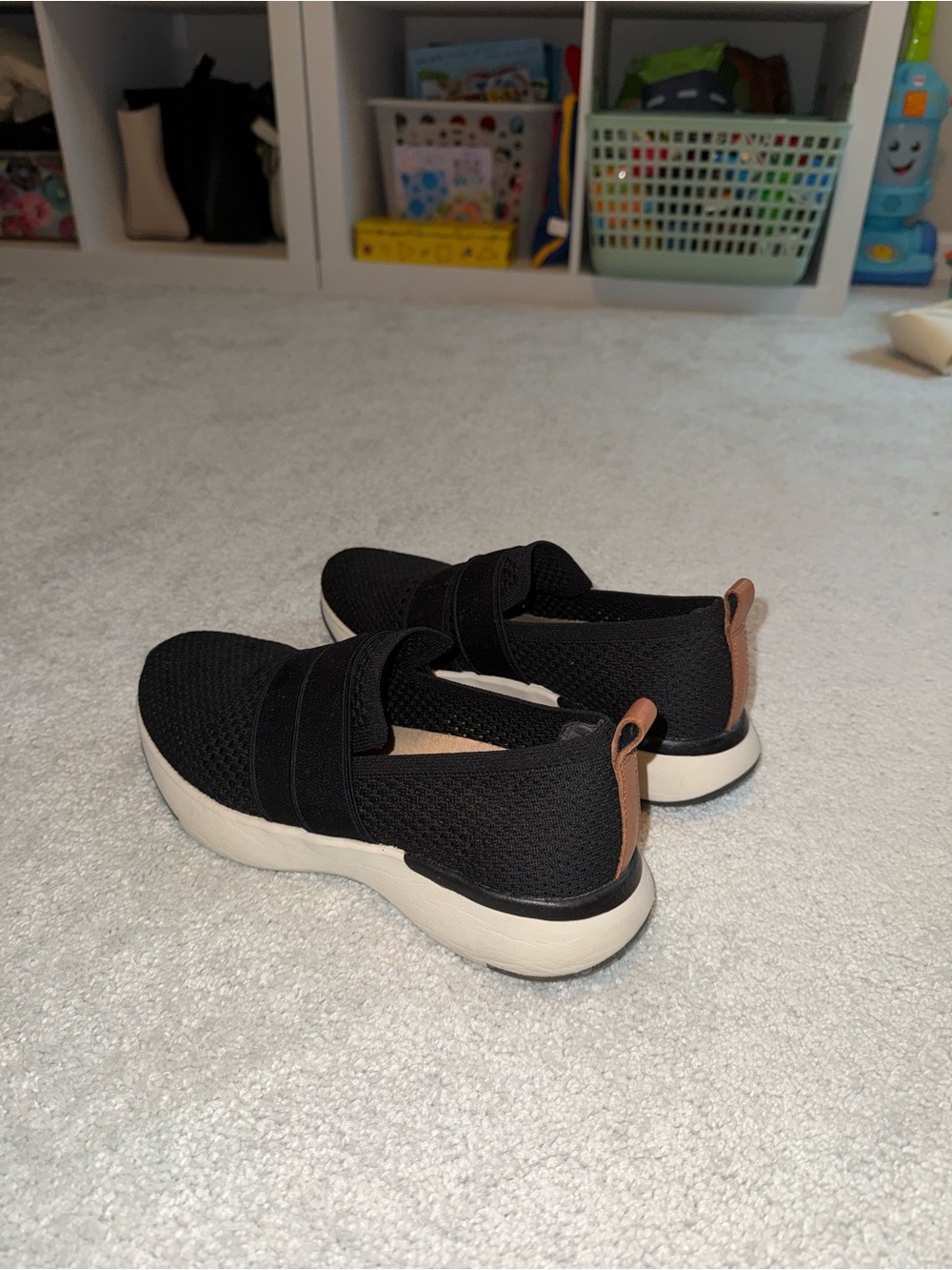 Dr. Scholl's Black Slip-On Knit Sneakers with Cream Sole and Tan Heel Tab